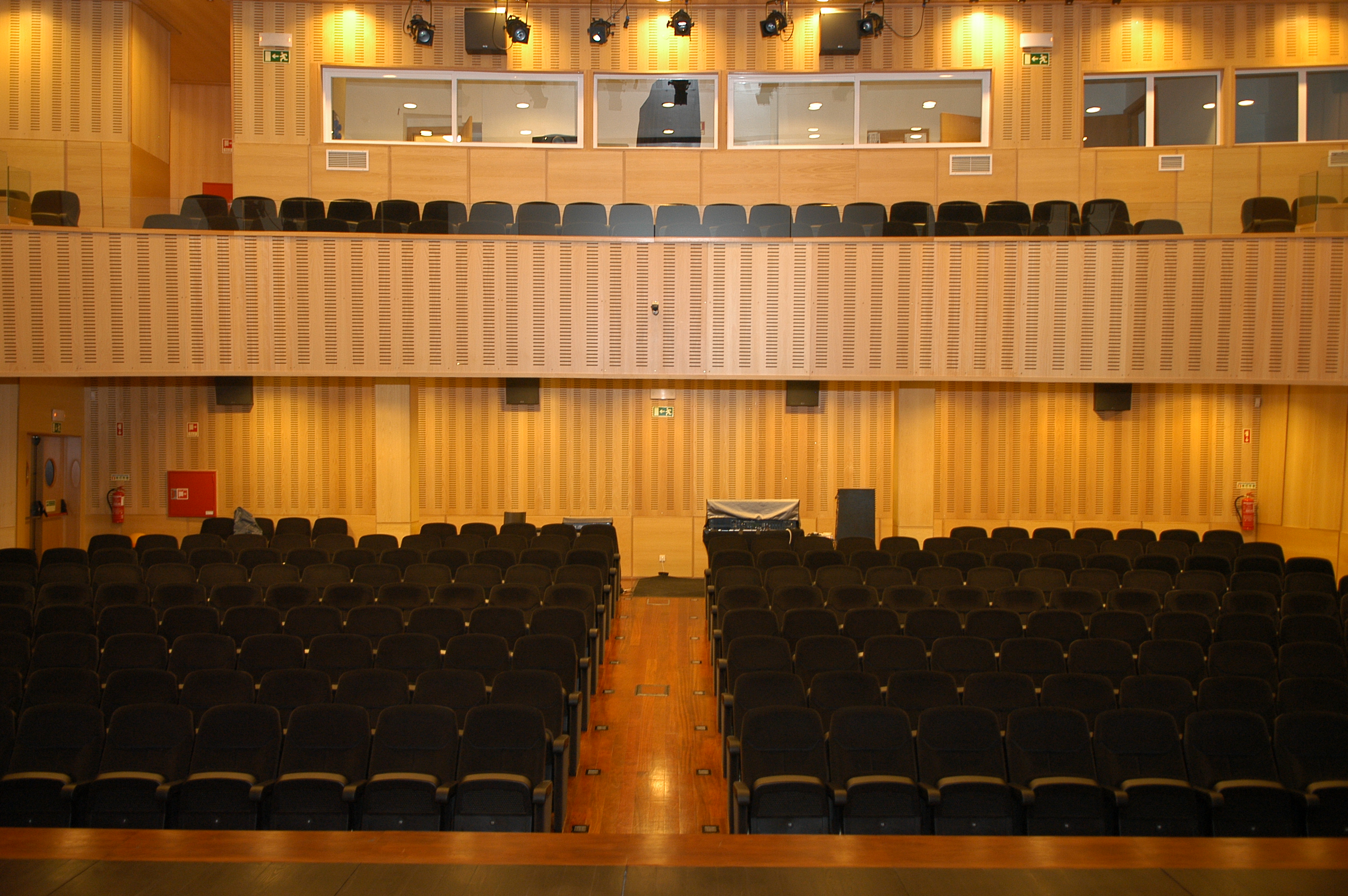 Cineteatro Municipal Jo�o Mota