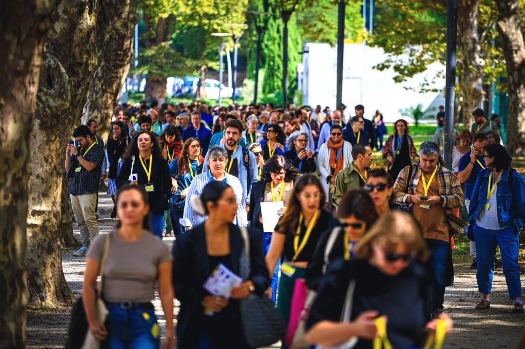 Encontro Di�logos em Rede - da cria��o � programa��o / da programa��o � cria��o reuniu 220 participantes em Leiria